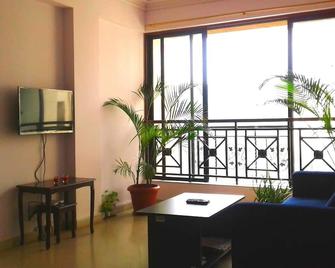 Beautiful Private room , Hiranandani Gardens Powai - Bombay - Sala de estar