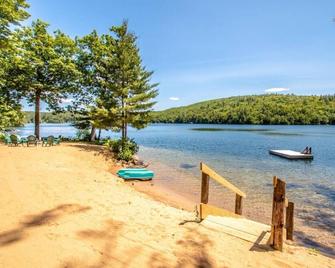 Waterfront 2 bed 2 bath (Suite 2) - Holderness - Strand