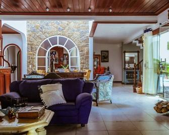 Mansão Residence & Club - Vassouras - Sala de estar