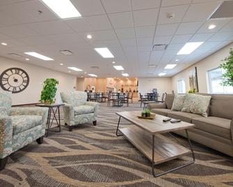 Cobblestone Inn & Suites - Boone - Boone - Lounge