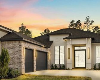 Luxury Smart Home Less Than A Hour From Houston - Dayton - Edificio