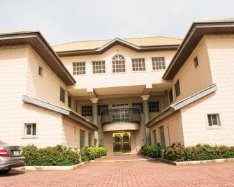 The Stonehouse Hotel - Lekki - Edificio