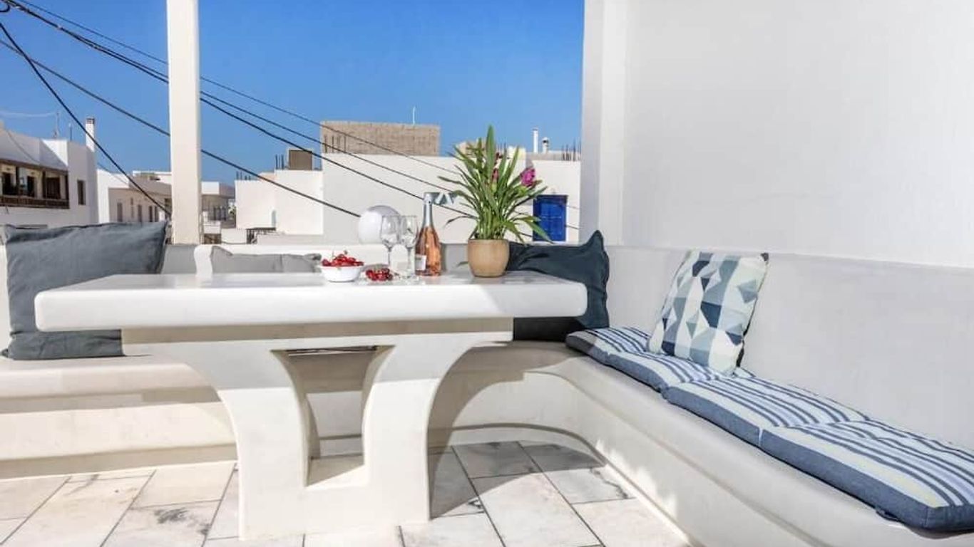 Katerina Roza Studios - Heartfelt Hospitality in the City