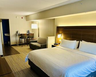Holiday Inn Express & Suites Milton - Мілтон - Спальня