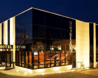 Hotel Juleca - Jaén - Gebäude