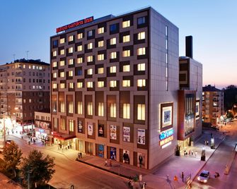 Hilton Garden Inn Kutahya - Kütahya - Edificio