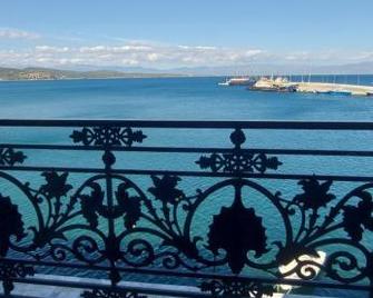 Leonidas Hotel - Gytheio