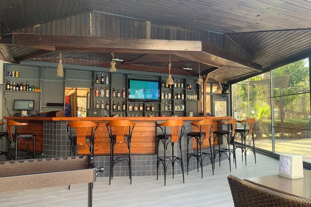 ليماس سويت هوتل