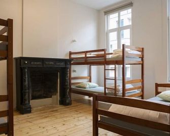 كابا هوستل - غينت - غرفة نوم