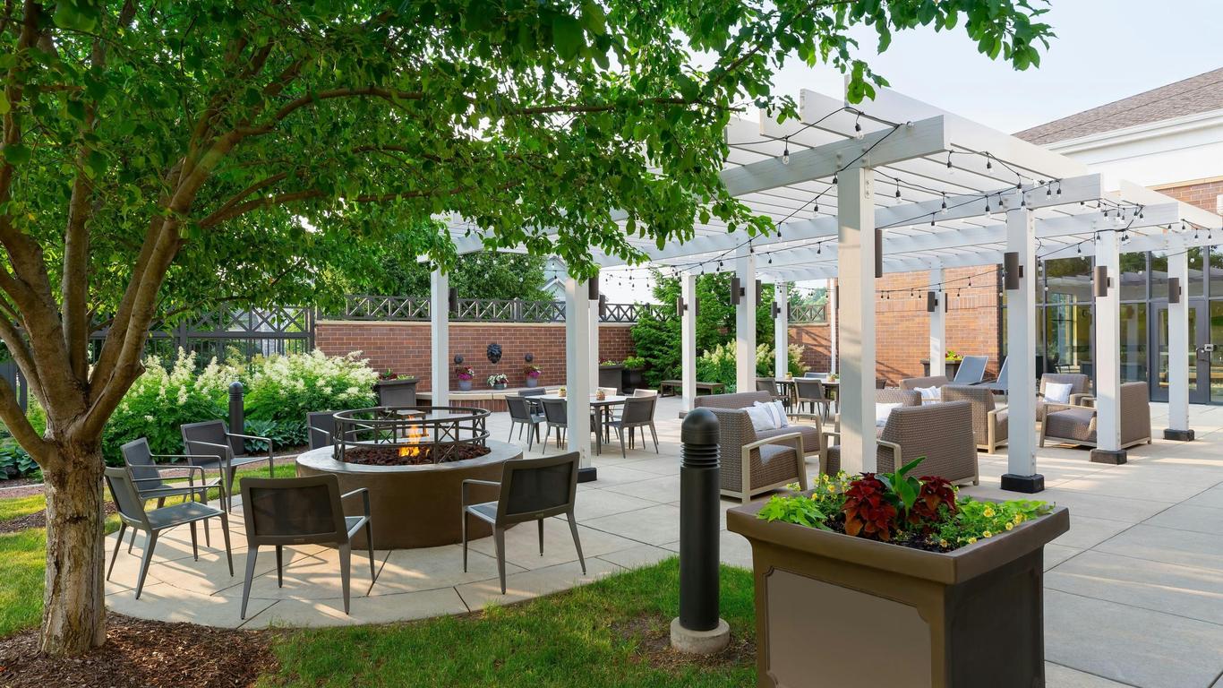 Courtyard by Marriott Madison West / Middleton