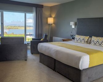 Casey's Of Baltimore Collection - Baltimore - Bedroom