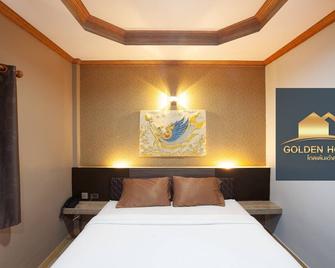Golden House Hotel Sakaeo - Sa Kaeo - Bedroom