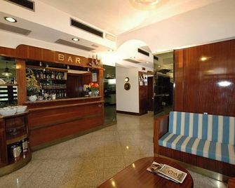 Hotel Crystal - Portoferraio - Recepción