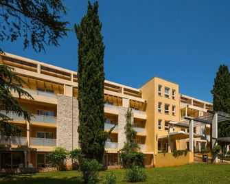 Residence Garden Istra Plava Laguna - Umag - Gebäude