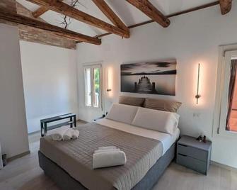 Hotel Villa Orio - Venice - Bedroom