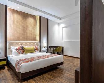 Hotel Le Roi Lake View Koti - Chamba - Habitación