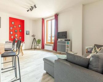 F2 Court Metrage Centre Ville Clermont-Fd - Clermont-Ferrand - Wohnzimmer