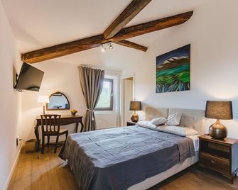Le Fonti - Total Rent - Pontassieve - Ložnice