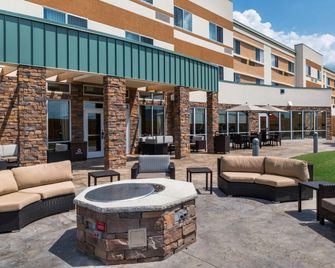 Courtyard by Marriott Elmira Horseheads - Horseheads - Патіо