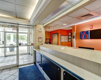 Motel 6 Cleveland-Medina - Medina - Reception