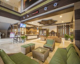 Lorin Syariah Solo Hotel - Surakarta City - Lobby