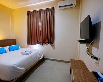 Arya Inn - Pematangsiantar - Habitación