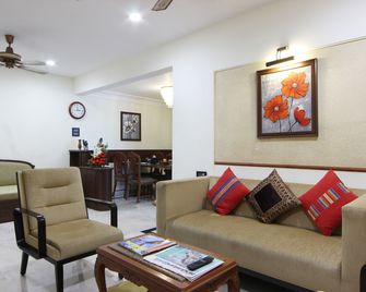 The Emerald Hotel - Mumbai - Wohnzimmer