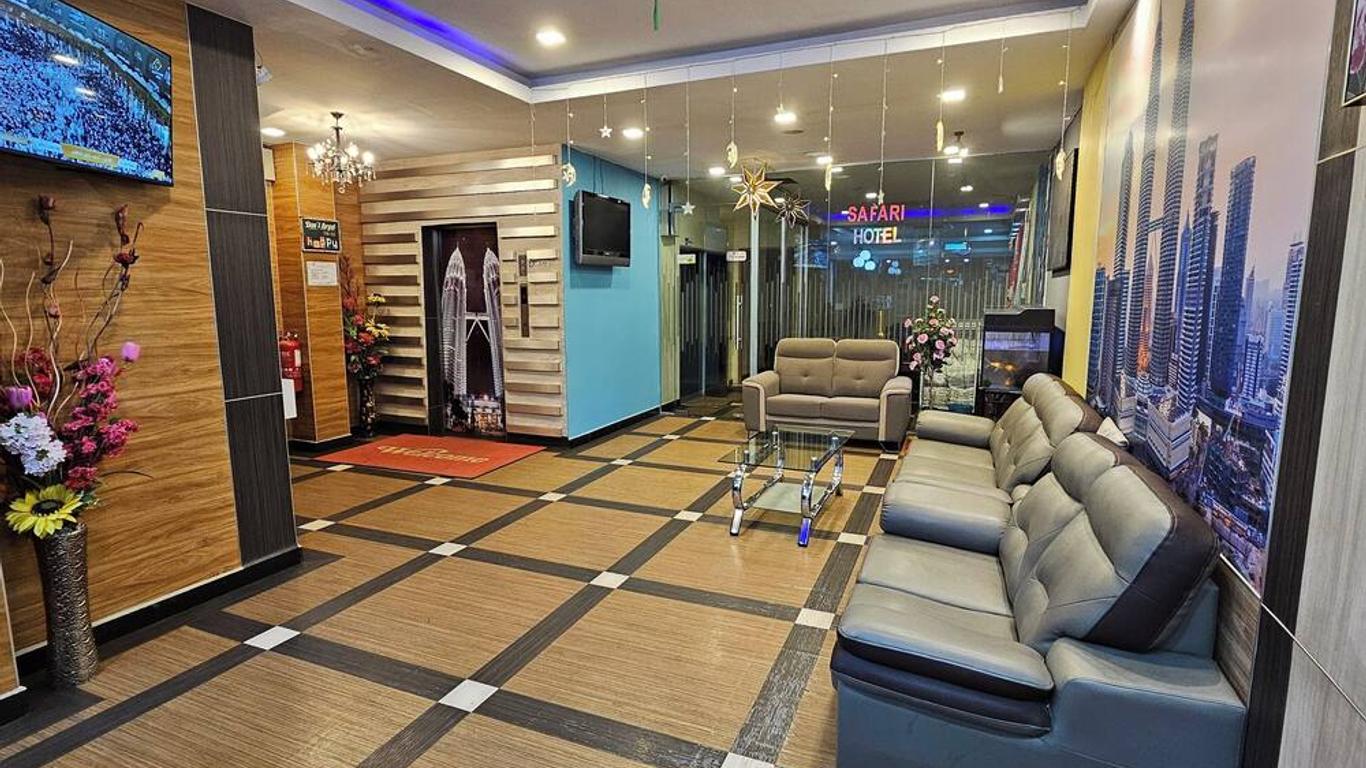 Safari Hotel