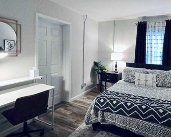 The Market Place Apts -Suite 3 (5043) - Ashland