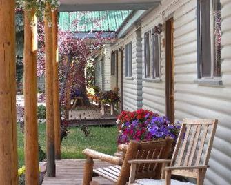 Redstone Cliffs Lodge - Carbondale - Patio