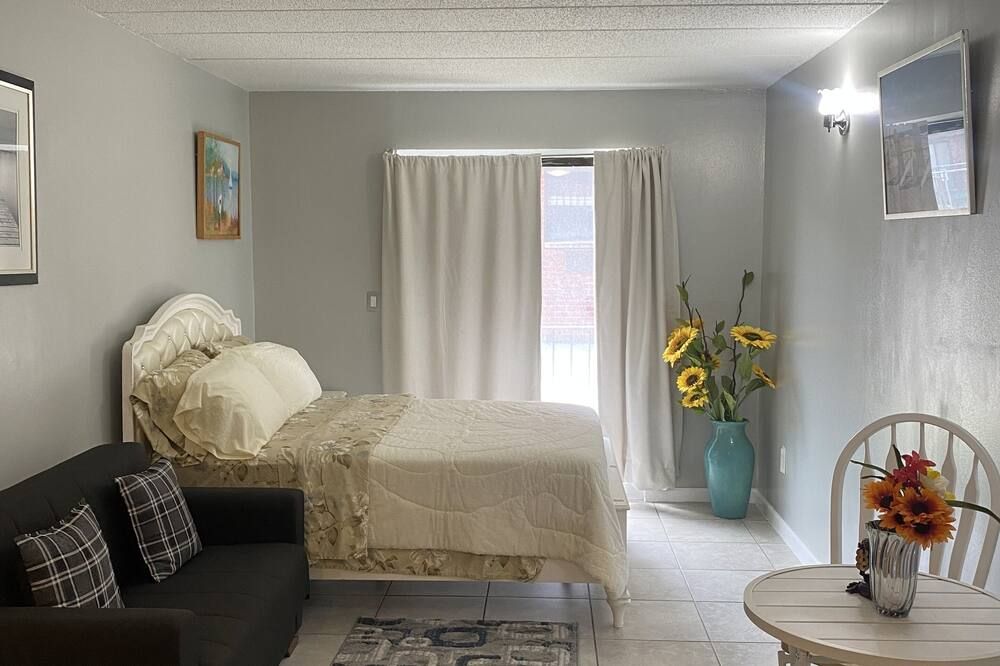 Cozy Paradise at Seaview Condos - Brooklyn - Bedroom