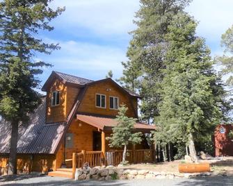 Best View, Best Location, Awesome Accommodations! - Duck Creek Village - Edificio