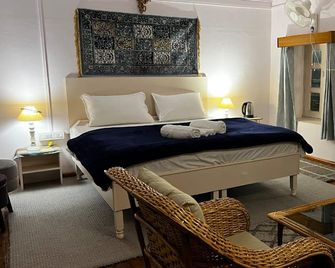 Moonshine Villa - Pālampur - Slaapkamer