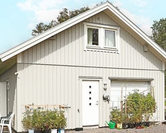 4 Person Holiday Home In Onsala-By Traum - Onsala - Building