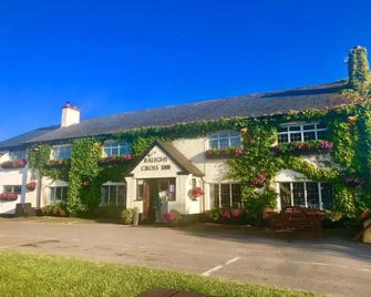Raleghs Cross Inn - Watchet - Edificio