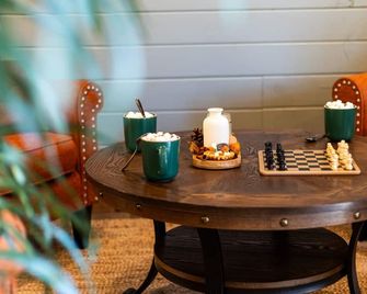 Luxe Mountain Pool Escape by Ghosal Luxury Lodging - Gatlinburg