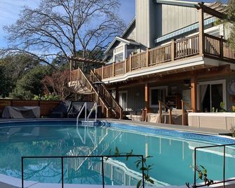 Family Friendly Sonoma County Home - Petaluma - Piscine