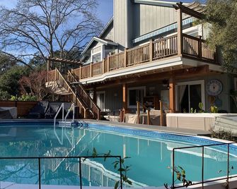 Family Friendly Sonoma County Home - Petaluma - Bazén