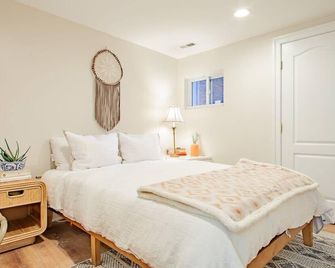 Stay Cozy In Cohi DC - Washington