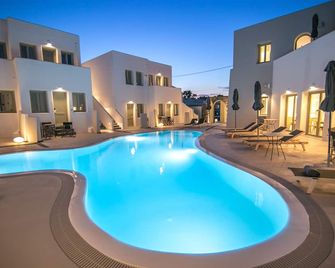 Kallos Imar Boutique Hotel - Mesaria - Pool