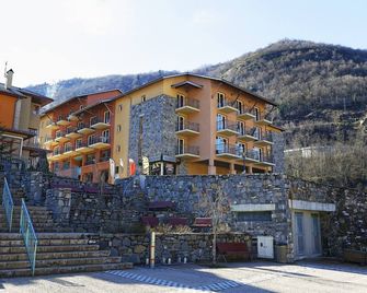 Appartement de montagne proche du centre | Piscine - Ax-Les-Thermes - Building