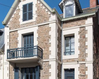 Villa Jules Simon - Saint-Malo - Building