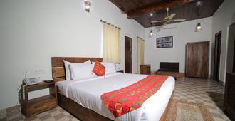 Sadda Pind - Amritsar - Bedroom
