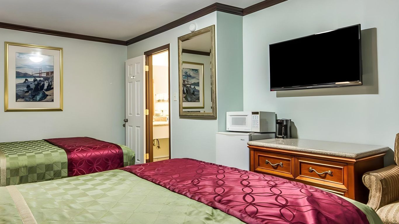 Sycamore Inn Chico University Area