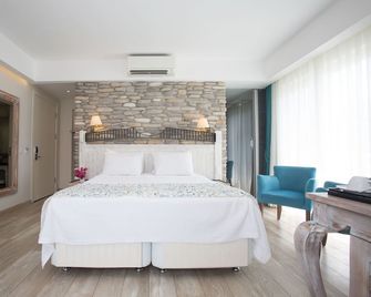 Dedeminn Marina Hotel - Göcek - Bedroom