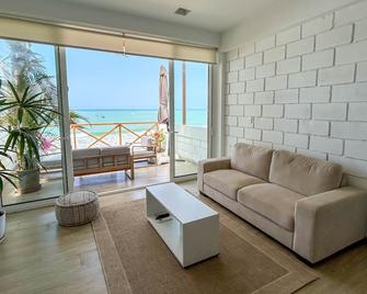 Marina By Wynwood House - Máncora - Sala de estar