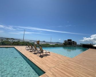 Summer Holiday com Piscina Climatizada - Piçarras - Piçarras - Pool