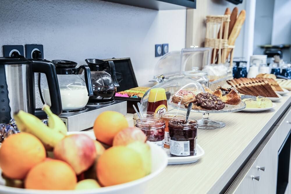 Hôtel inn design Sancé thumbnail 3