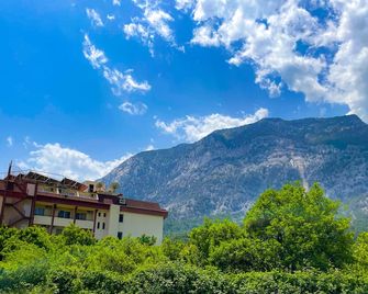 Castle Park Hotel - Antalya - Extérieur