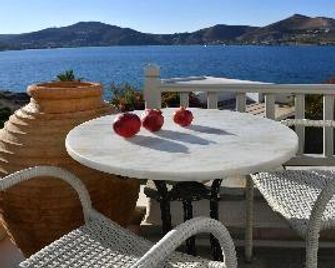Margarita's House - Naousa - Balcony